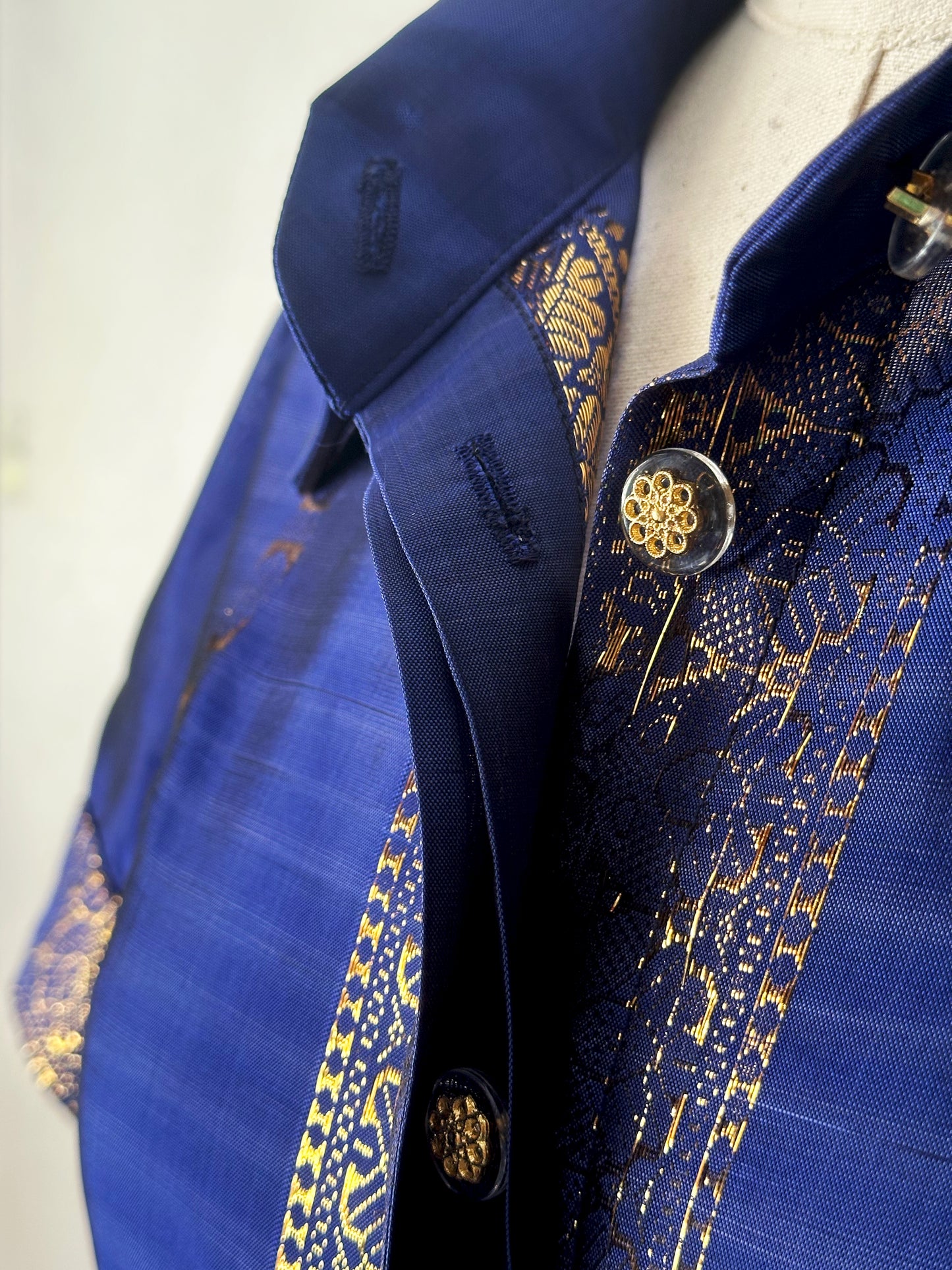 RAVI GOLD/BLUE