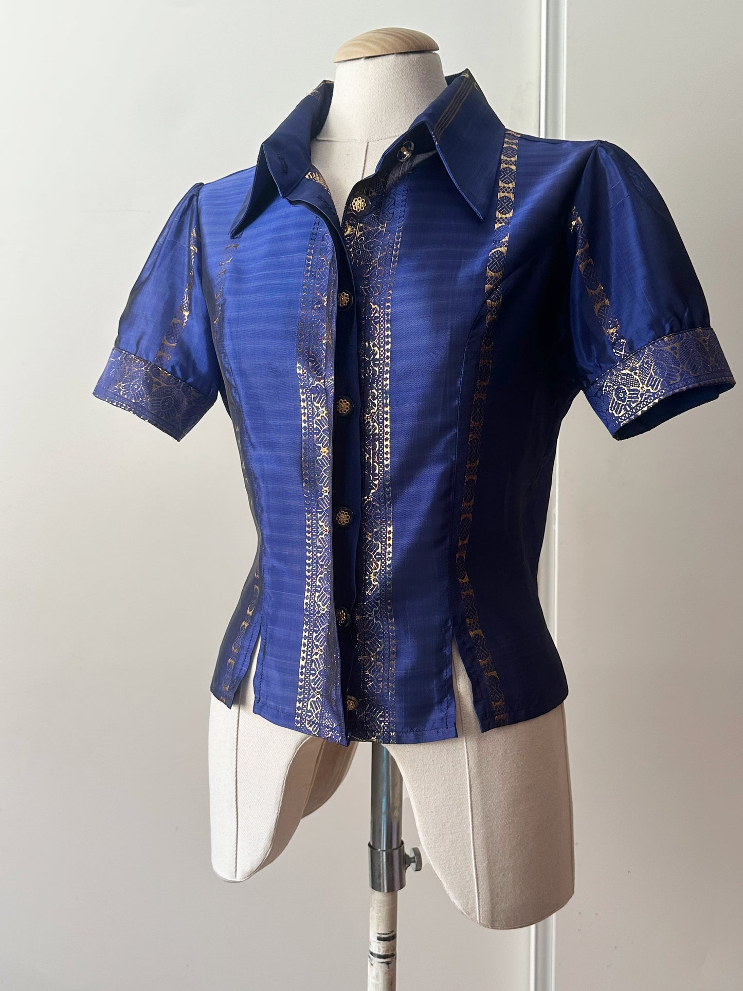 RAVI GOLD/BLUE