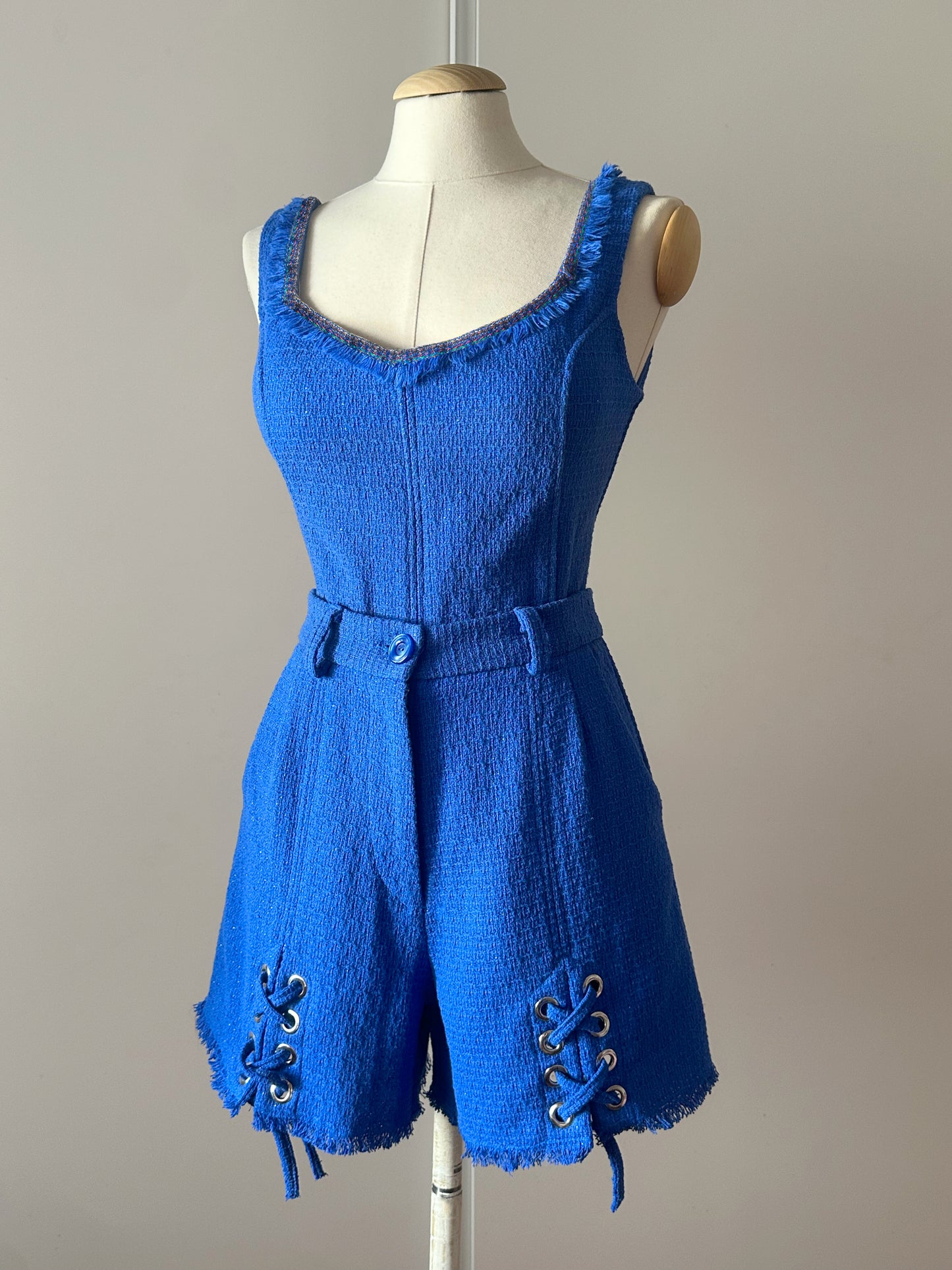 "ZAHIRA" SET (CORSET CROP TOP + SHORTS)